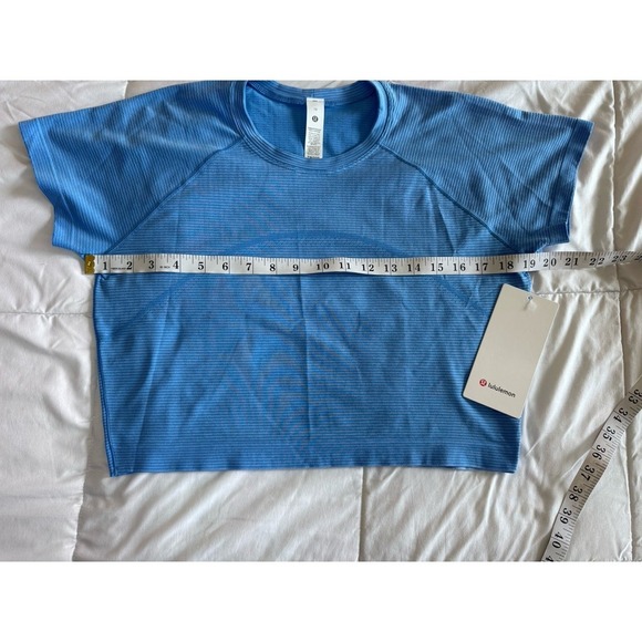 New Lululemon Women Size 12 Swiftly Tech Cropped Short Sleeve 2.0 Strip Blue - Picture 5 of 10